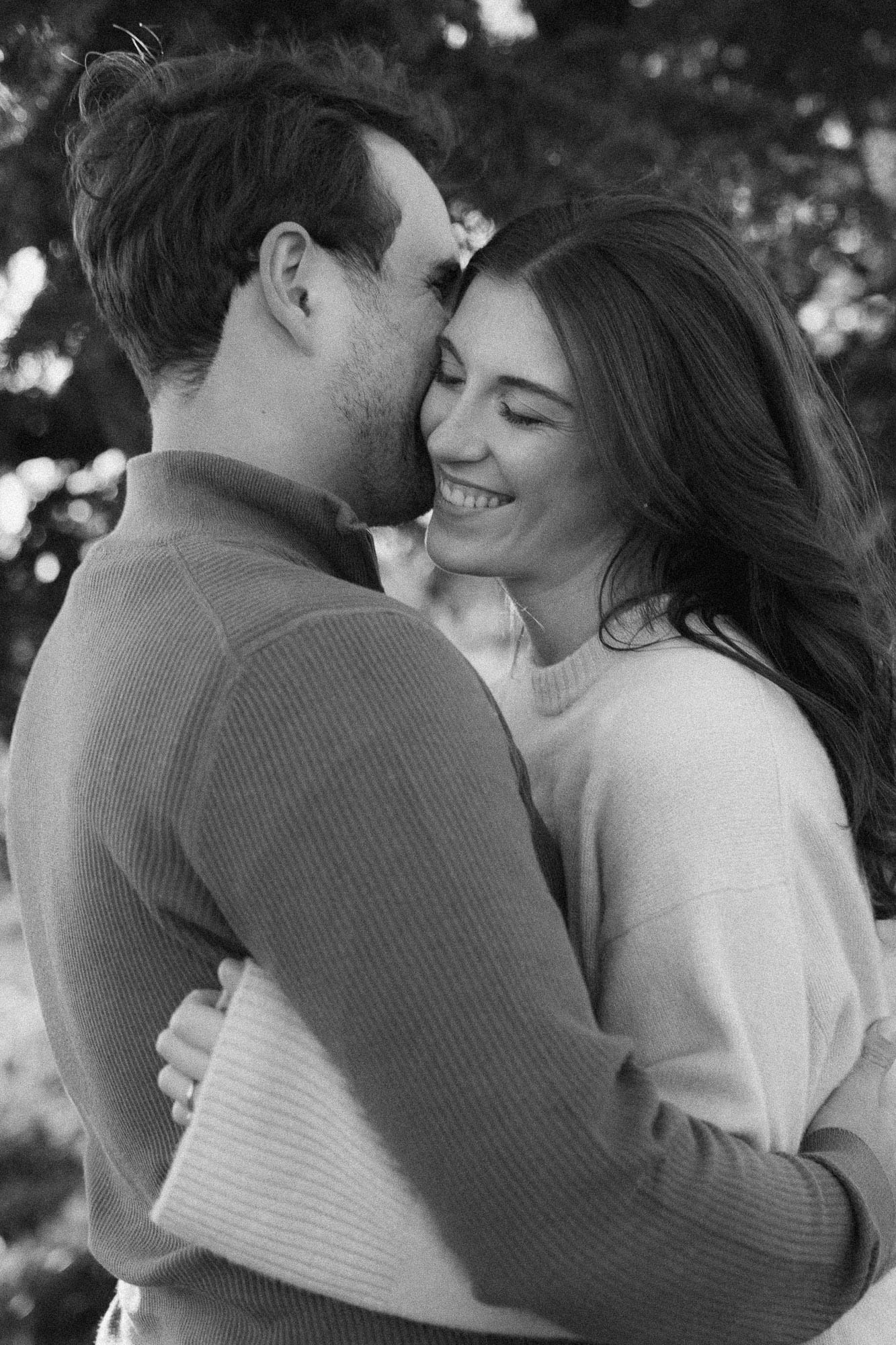aix_en_provence_seance_couple_photographemariage_bastide_de_puget_photographe_provence-18 aix_en_provence_seance_couple_photographemariage_bastide_de_puget_photographe_provence-18